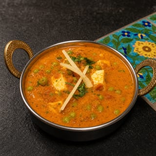 Tofu Green Peas Curry * (V, GF)