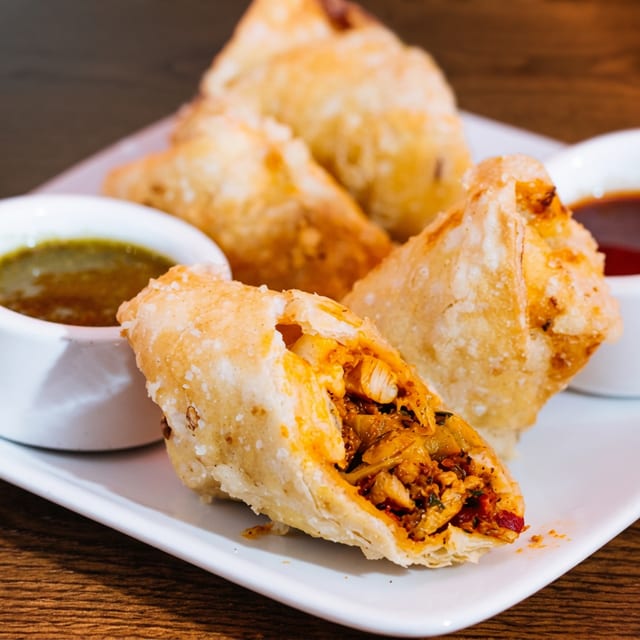 Chicken Mur-muri Rolls.