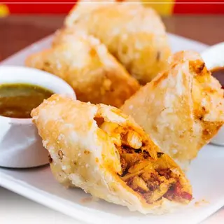 Chicken Mur-muri Rolls