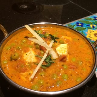 Tofu Green Peas Curry * (V, GF)